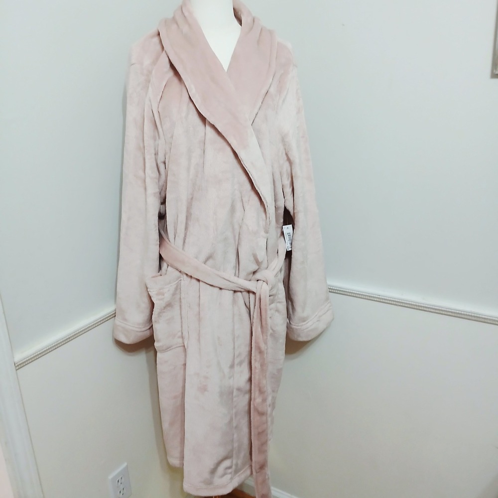 Amazon Essentials Womens Plus Size 3X Pink Plush Fleece Robe Shawl Collar Belted